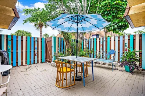 825 Center Street Jupiter FL 33458