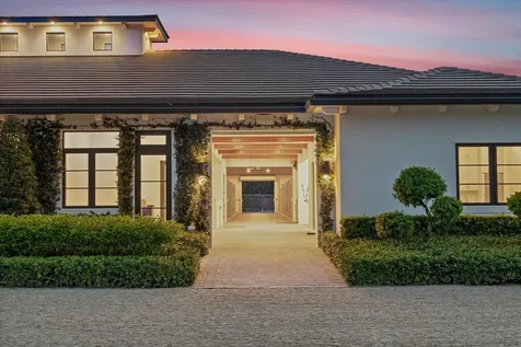4675 Stables Way Wellington FL 33414