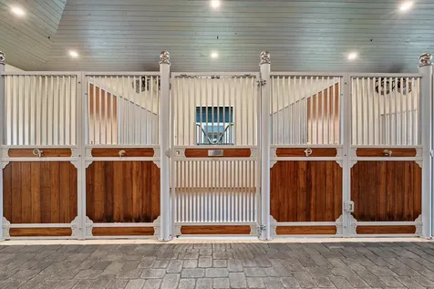 4675 Stables Way Wellington FL 33414