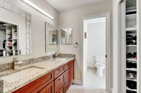 7379 London Lane Boca Raton FL 33433