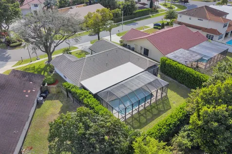 7379 London Lane Boca Raton FL 33433