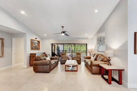 7379 London Lane Boca Raton FL 33433