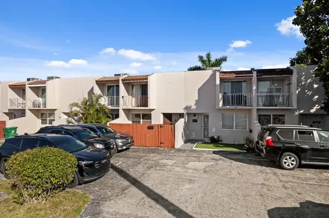 5909 Sw 36th Court Davie FL 33314