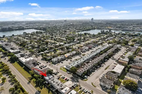 5909 Sw 36th Court Davie FL 33314