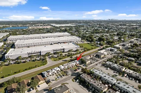 5909 Sw 36th Court Davie FL 33314