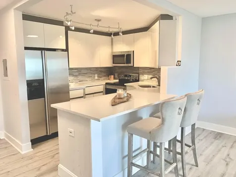 340 Sunset Drive Fort Lauderdale FL 33301
