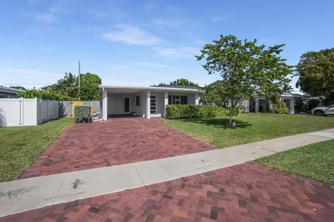 351 Ne 28th Road Boca Raton FL 33431