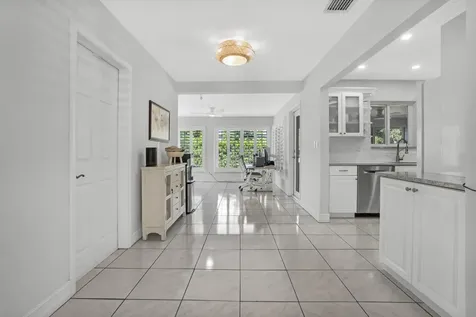 351 Ne 28th Road Boca Raton FL 33431