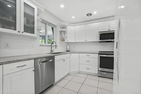 351 Ne 28th Road Boca Raton FL 33431