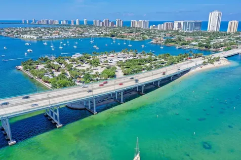 1115 Green Pine Boulevard West Palm Beach FL 33409