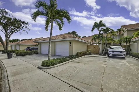 301 Old Meadow Way Palm Beach Gardens FL 33418
