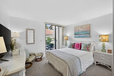 301 Old Meadow Way Palm Beach Gardens FL 33418
