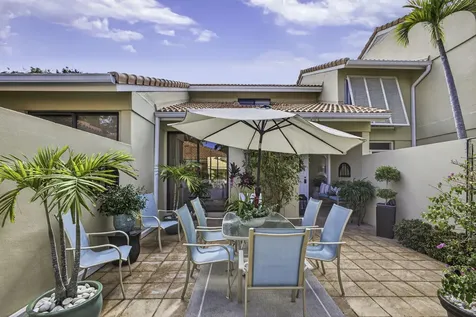 301 Old Meadow Way Palm Beach Gardens FL 33418