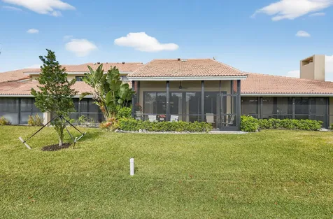 301 Old Meadow Way Palm Beach Gardens FL 33418