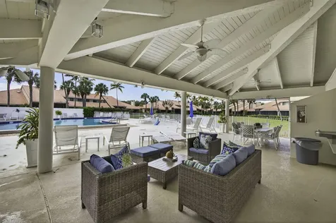 301 Old Meadow Way Palm Beach Gardens FL 33418