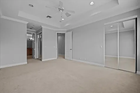 4902 Vine Cliff Way Palm Beach Gardens FL 33418