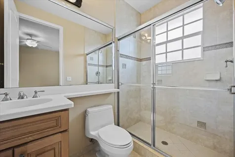 4902 Vine Cliff Way Palm Beach Gardens FL 33418