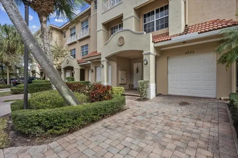 4902 Vine Cliff Way Palm Beach Gardens FL 33418