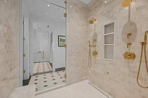 218 Brazilian Avenue Palm Beach FL 33480