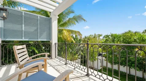 218 Brazilian Avenue Palm Beach FL 33480
