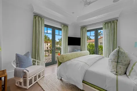 218 Brazilian Avenue Palm Beach FL 33480