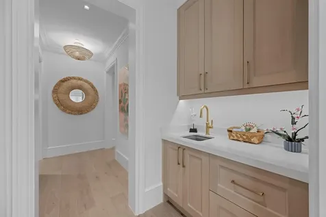 218 Brazilian Avenue Palm Beach FL 33480