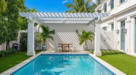 218 Brazilian Avenue Palm Beach FL 33480