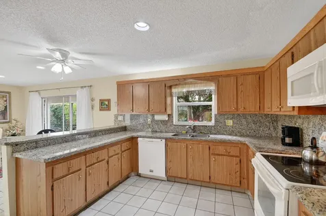 6730 Starkeys Place Lake Worth FL 33467