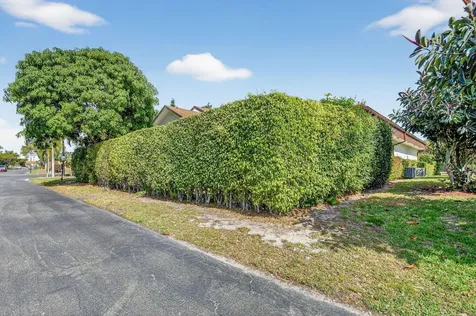 6730 Starkeys Place Lake Worth FL 33467