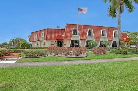 553 Covered Bridge Boulevard Lake Worth FL 33467