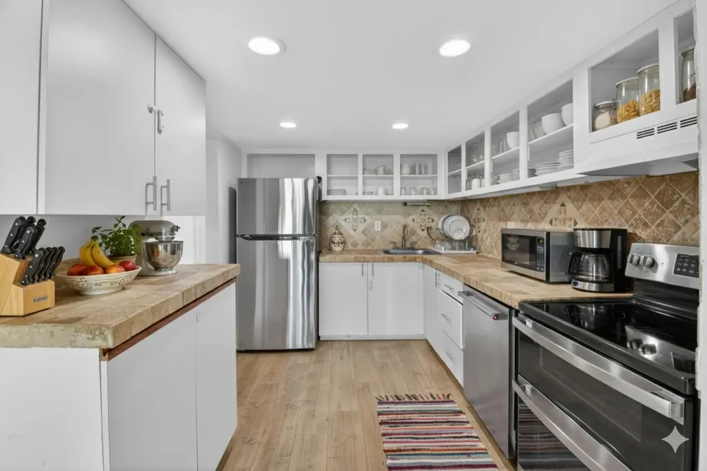 4761 Nw 2nd Avenue Boca Raton FL 33431