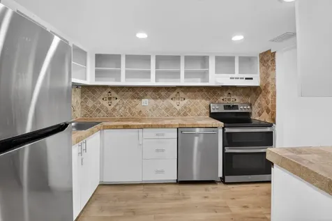 4761 Nw 2nd Avenue Boca Raton FL 33431