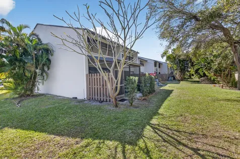 4761 Nw 2nd Avenue Boca Raton FL 33431