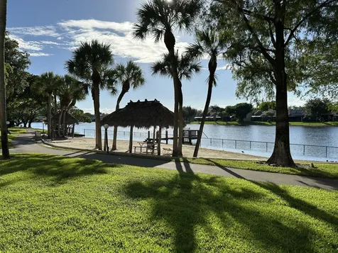 1101 Colony Point Circle Pembroke Pines FL 33026