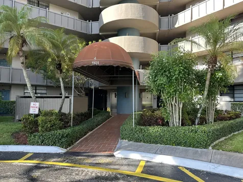 1101 Colony Point Circle Pembroke Pines FL 33026