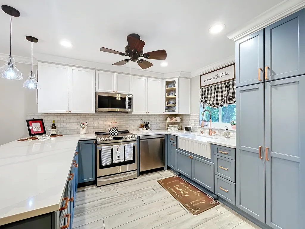 3060 Holiday Springs Boulevard Margate FL 33065