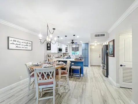 3060 Holiday Springs Boulevard Margate FL 33065