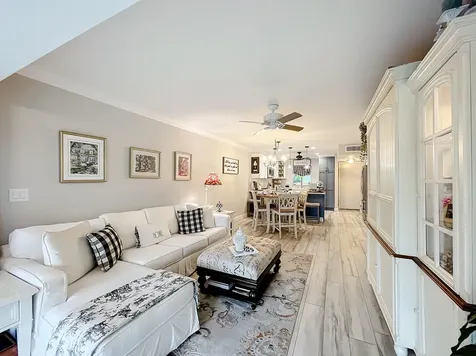 3060 Holiday Springs Boulevard Margate FL 33065
