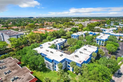 3060 Holiday Springs Boulevard Margate FL 33065
