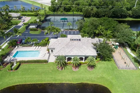 1122 San Michele Way Palm Beach Gardens FL 33418
