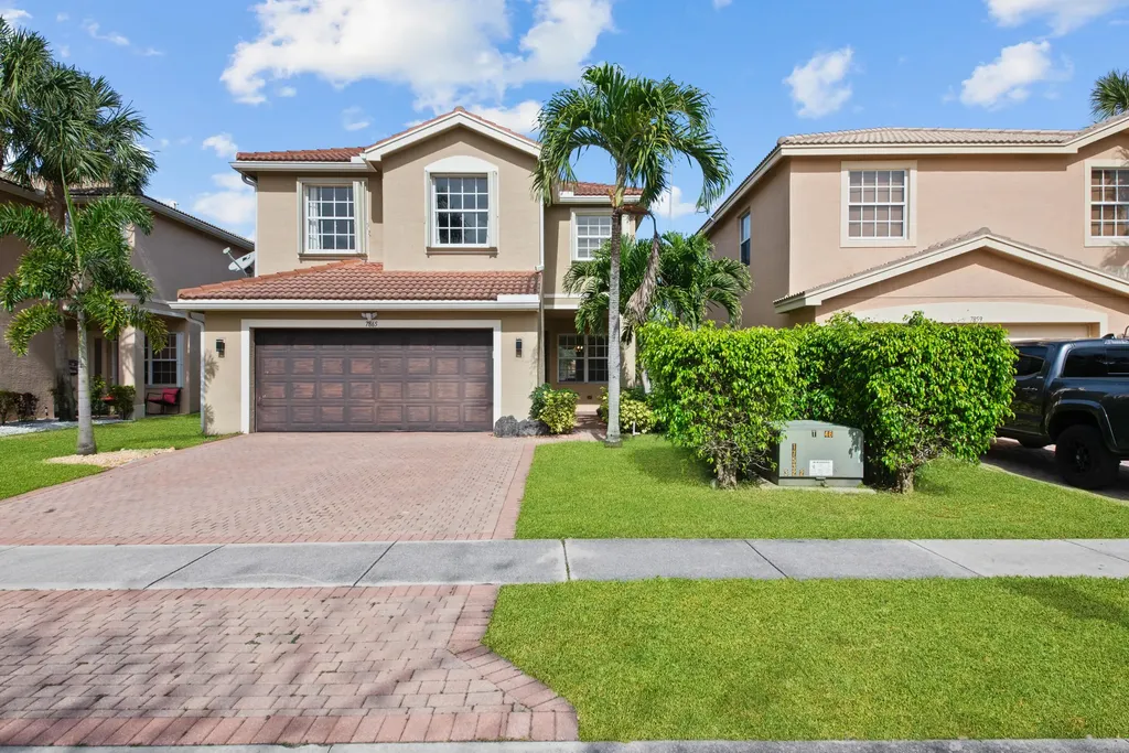 7865 Jewelwood Drive Boynton Beach FL 33437