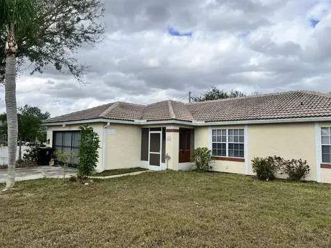 5110 NW Erskin Terrace Port Saint Lucie FL 34983