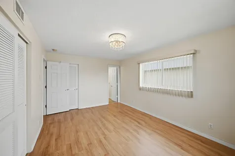 130 Ne 26th Avenue Boynton Beach FL 33435
