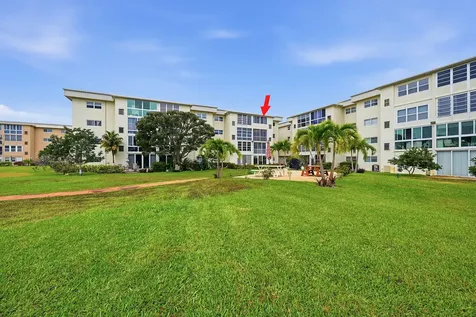 130 Ne 26th Avenue Boynton Beach FL 33435