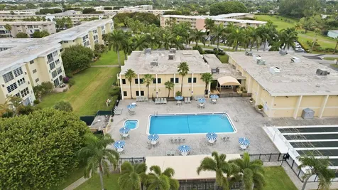 130 Ne 26th Avenue Boynton Beach FL 33435
