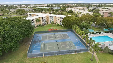130 Ne 26th Avenue Boynton Beach FL 33435