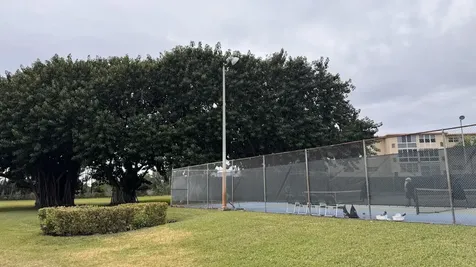 130 Ne 26th Avenue Boynton Beach FL 33435