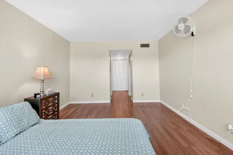 3661 Via Poinciana Lake Worth FL 33467