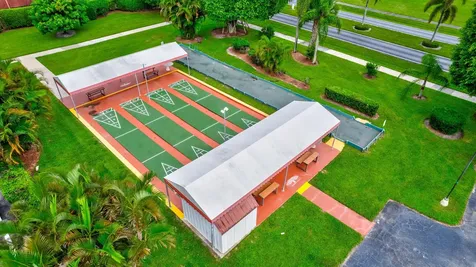 3661 Via Poinciana Lake Worth FL 33467