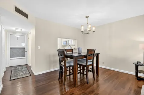 3661 Via Poinciana Lake Worth FL 33467